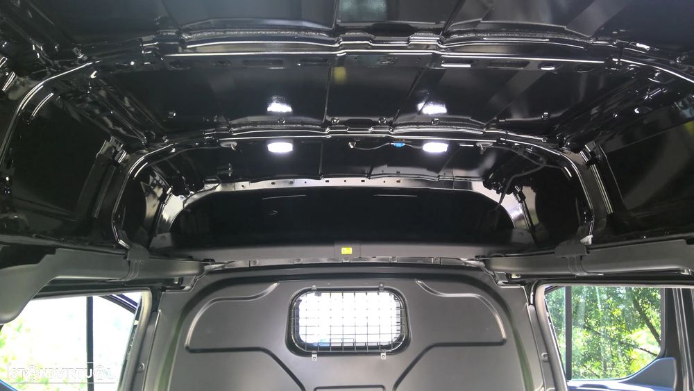 Ford Transit Custom 2.0 TDCi 130cv Automática - Excelente estado - 25