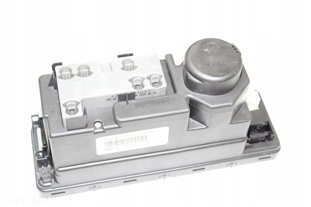 MERCEDES W210 POMPKA ZAMKA CENTRALNEGO 2108002848 - 2