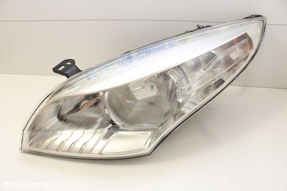 LAMPA LEWY PRZÓD RENAULT MEGANE III 3 08-12R - 6