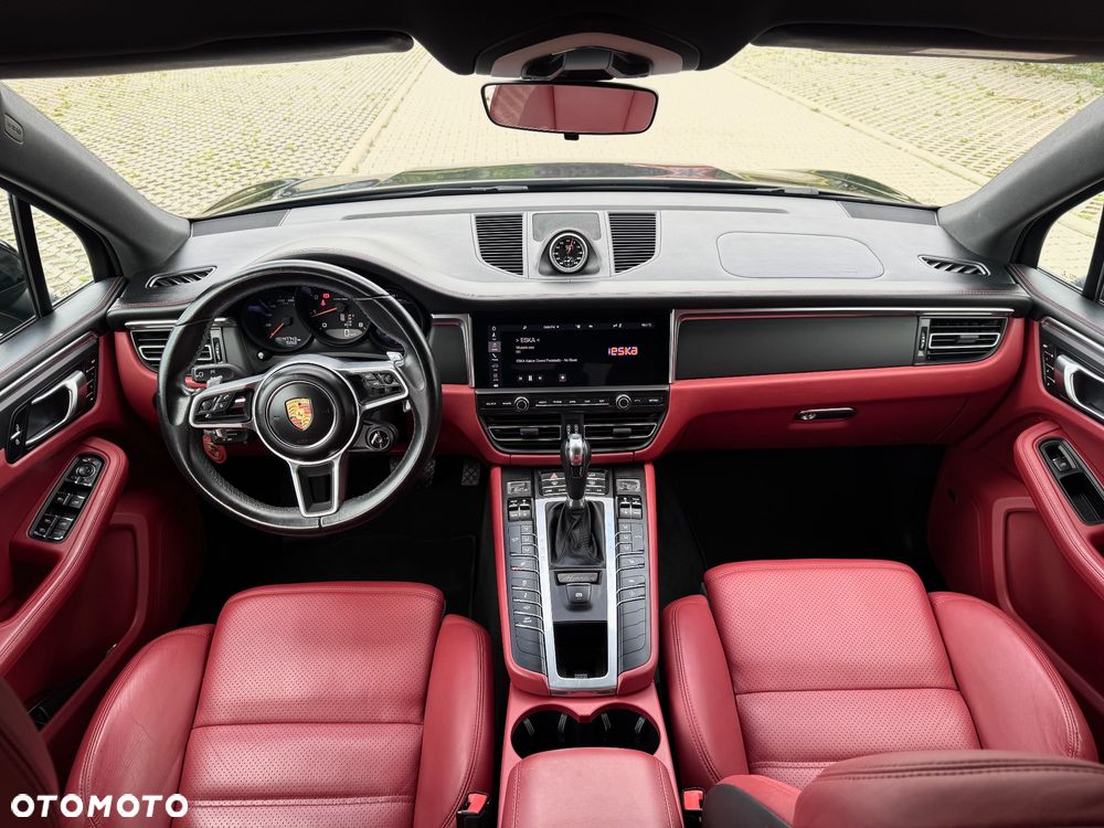 Porsche Macan - 33