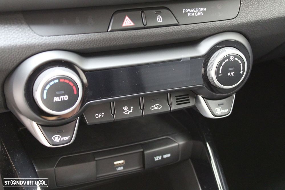 Kia Stonic - 13