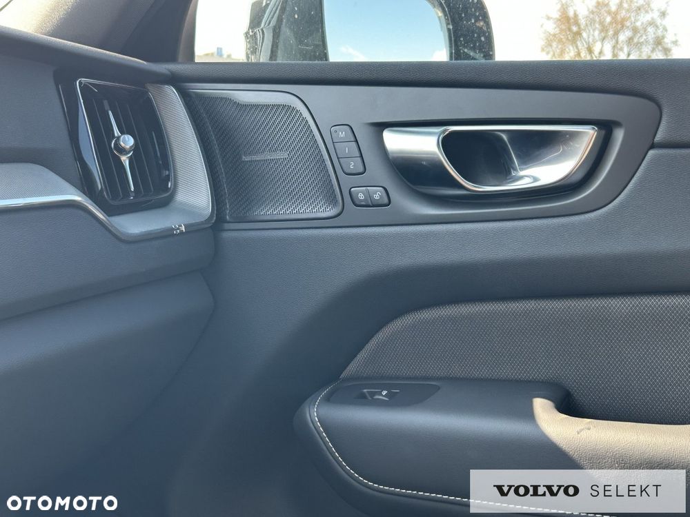 Volvo XC 60 - 23