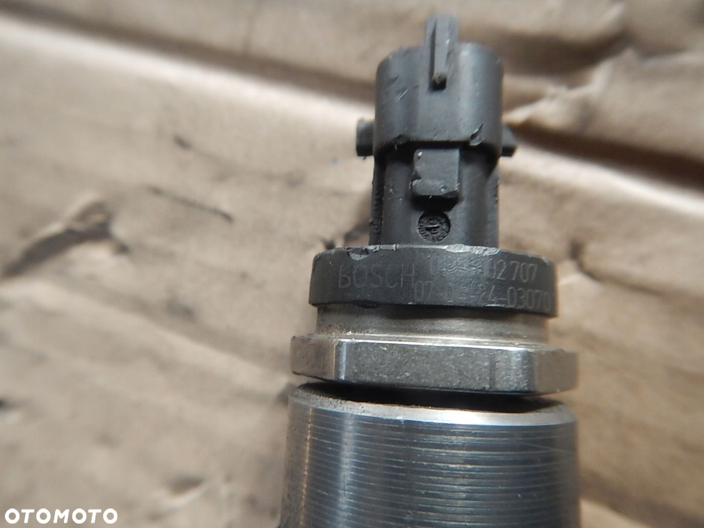 LISTWA WTRYSKOWA  CZUJNIK volvo s40 s60 2.4 D5 0445215023 - 2