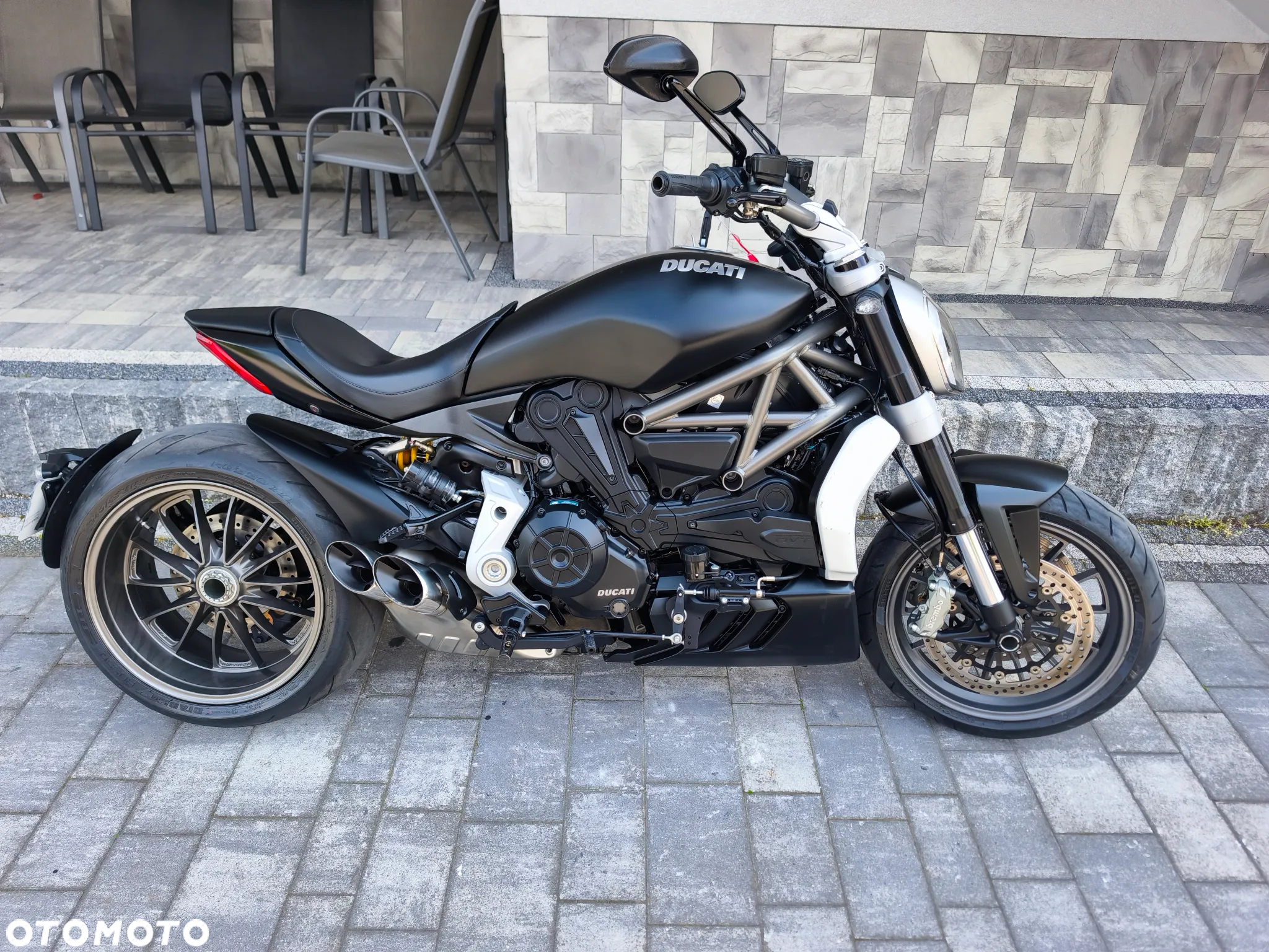 Ducati Diavel - 11