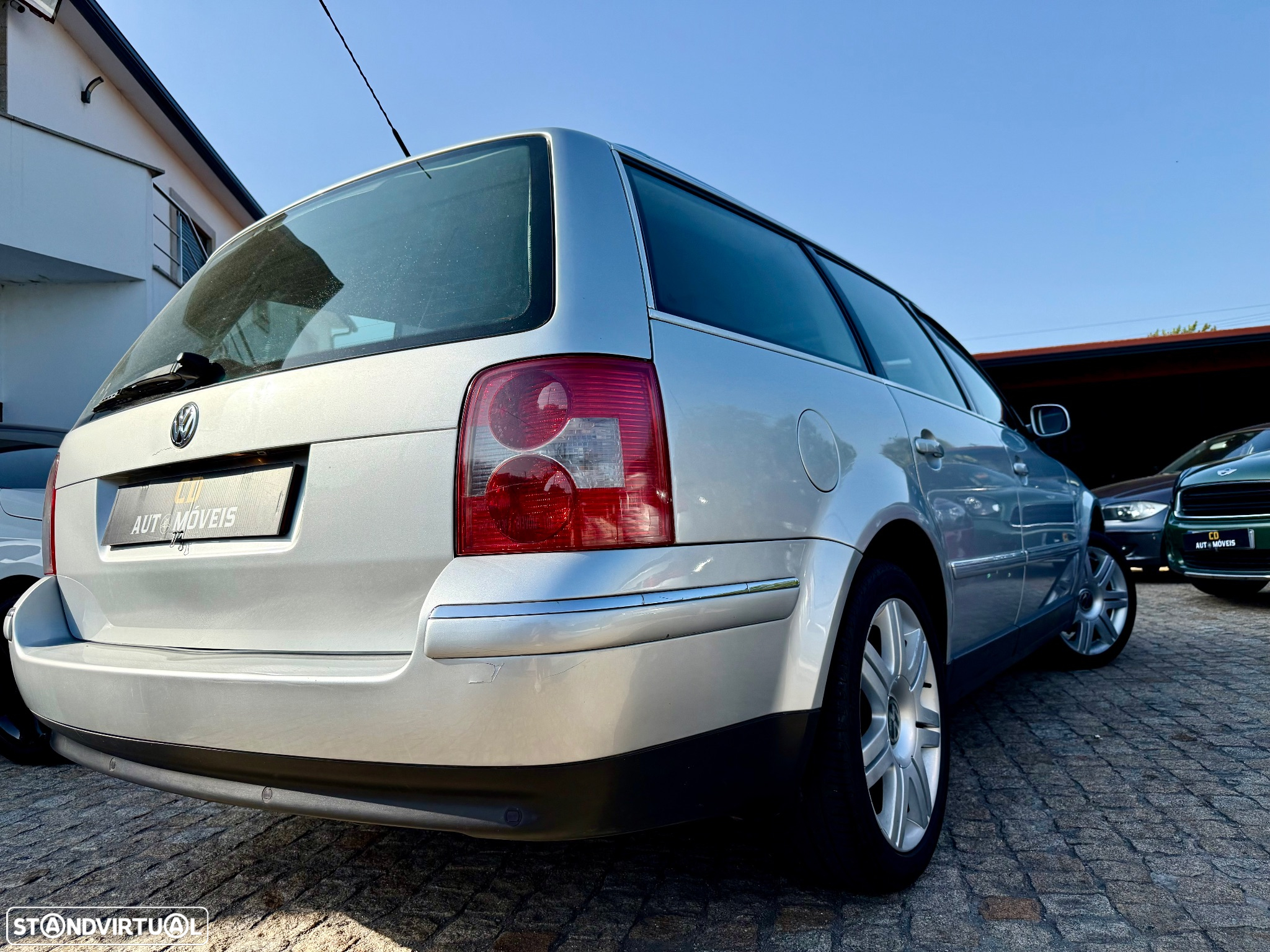 VW Passat Variant 1.9 TDi Highline - 15