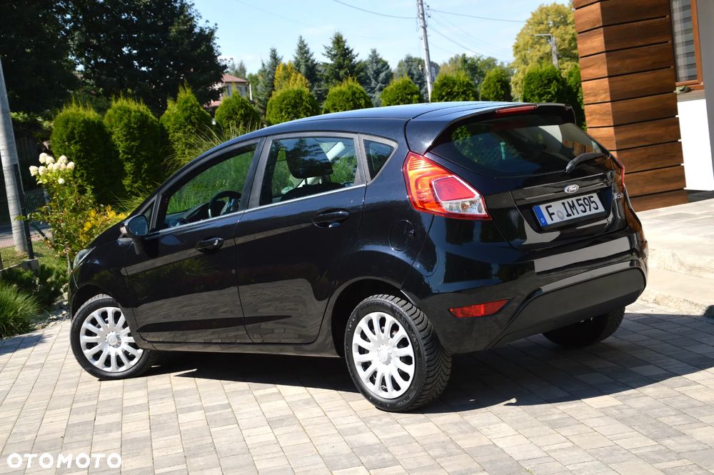 Ford Fiesta 1.25 Celebration - 6