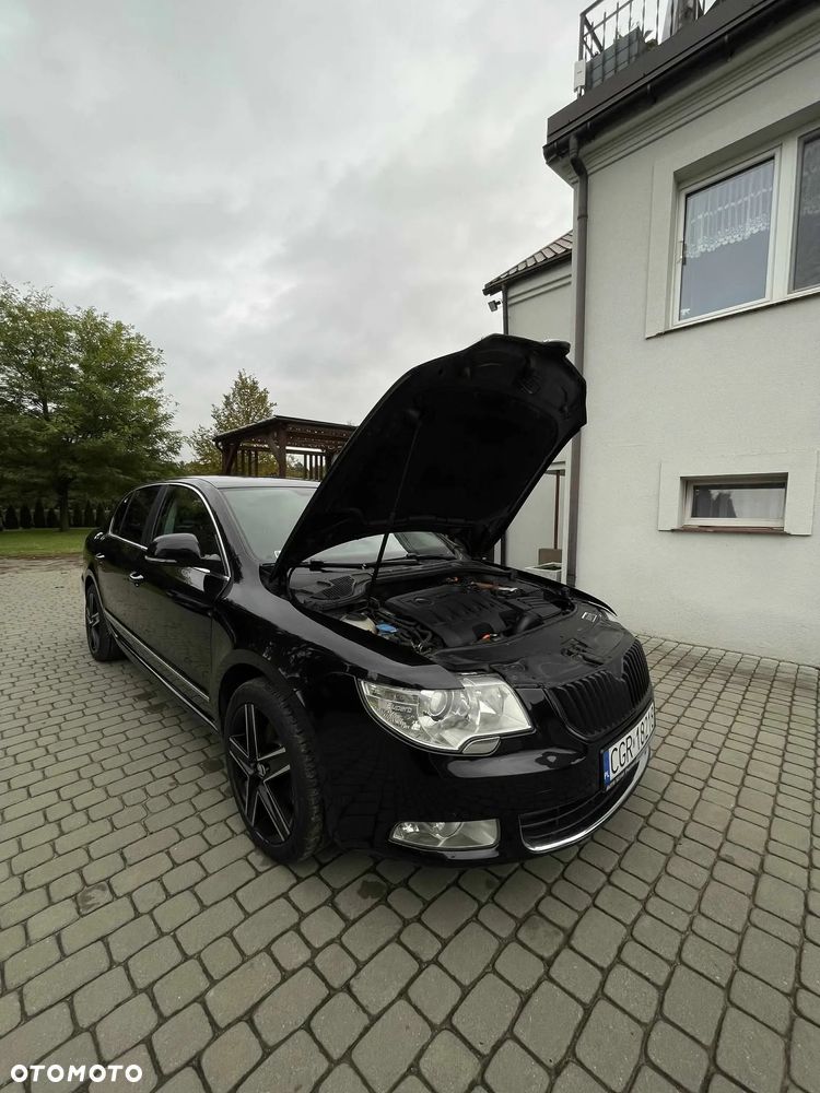 Skoda Superb 2.0 TDI Elegance - 9