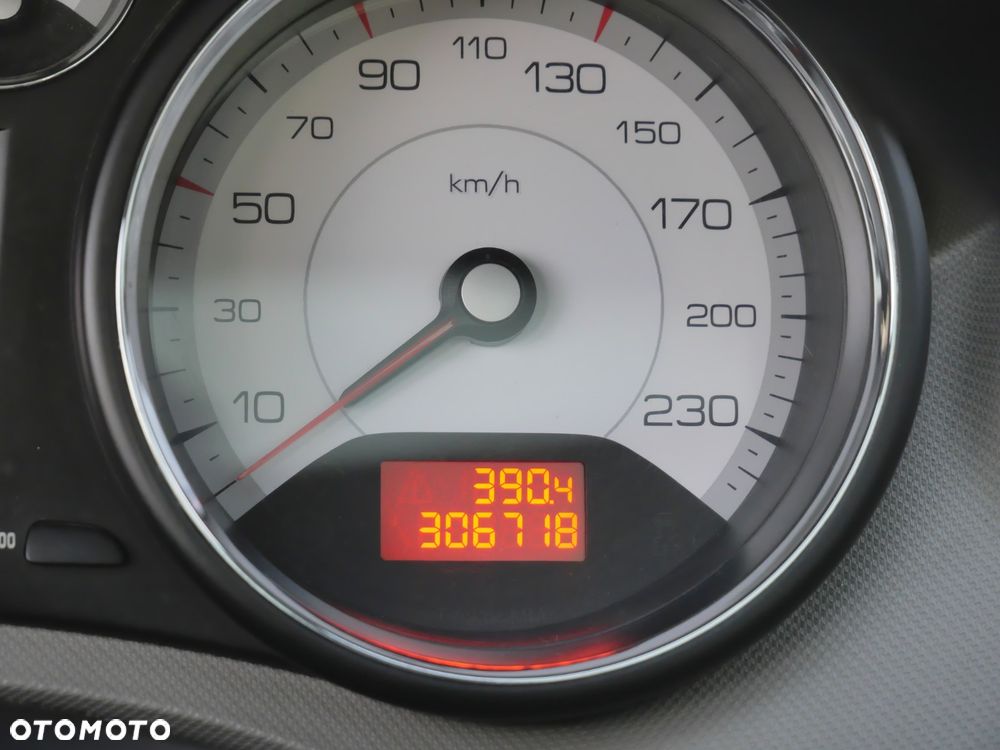 Peugeot 308 1.6 HDi Premium Plus - 8