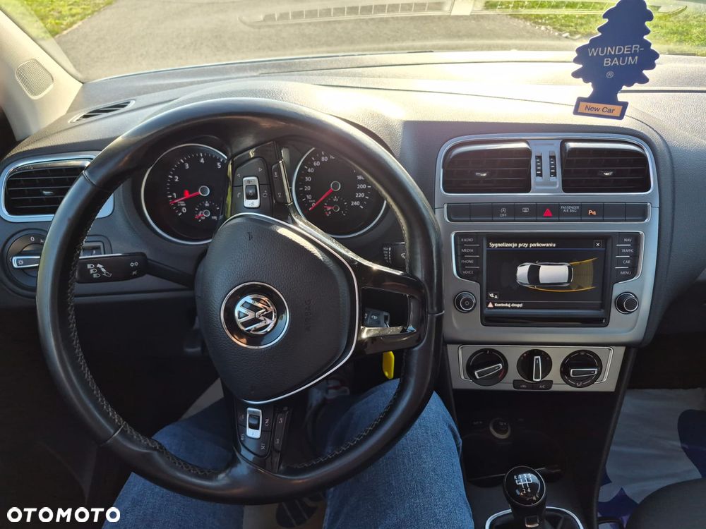 Volkswagen Polo - 6