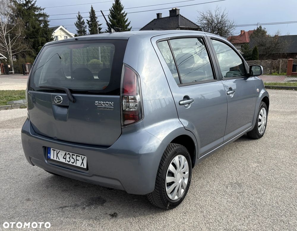 Daihatsu Sirion 1.3 - 5