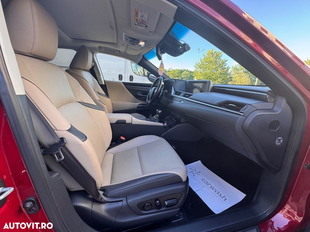 Lexus Seria ES - 5