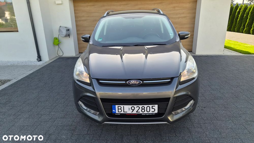 Ford Kuga 1.6 EcoBoost 2x4 Titanium - 4