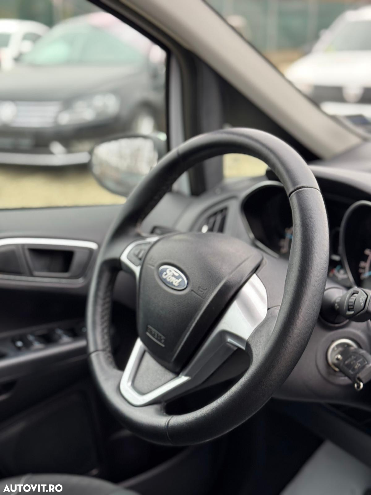 Ford B-Max 1.6 TDCi SYNC Edition - 15