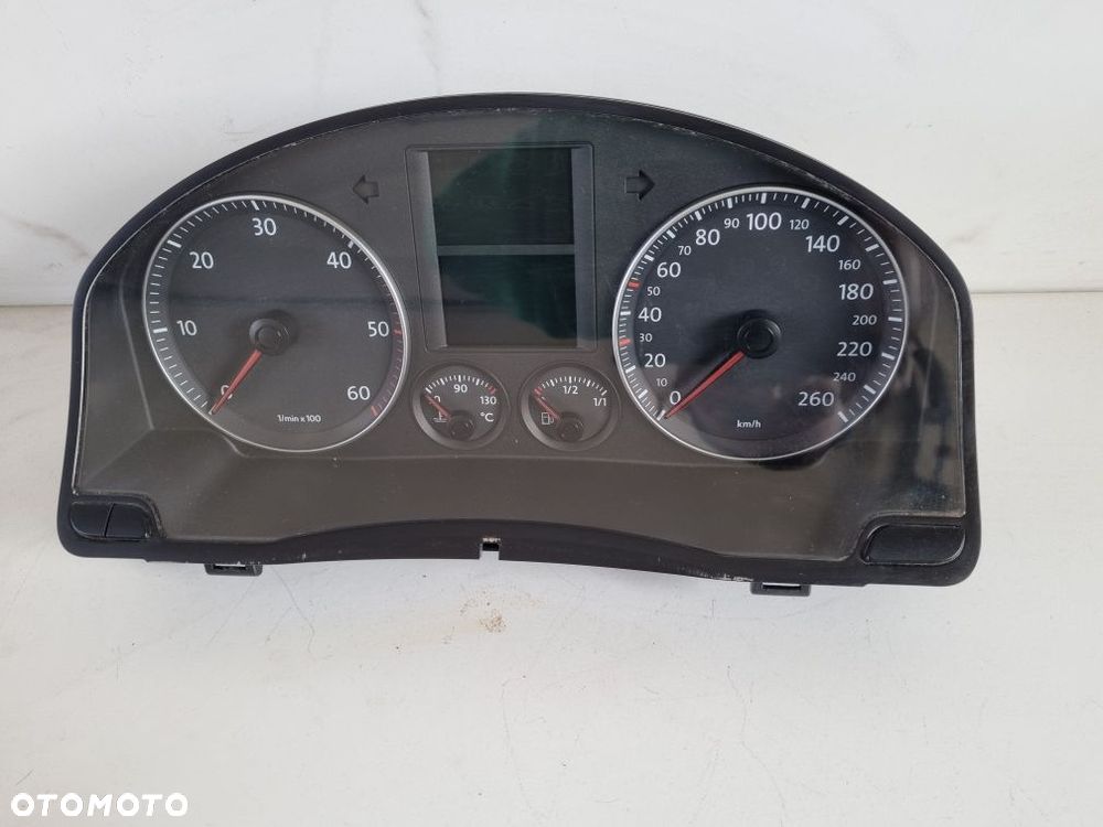vw golf V tdi  licznik zegar zegary europa - 2