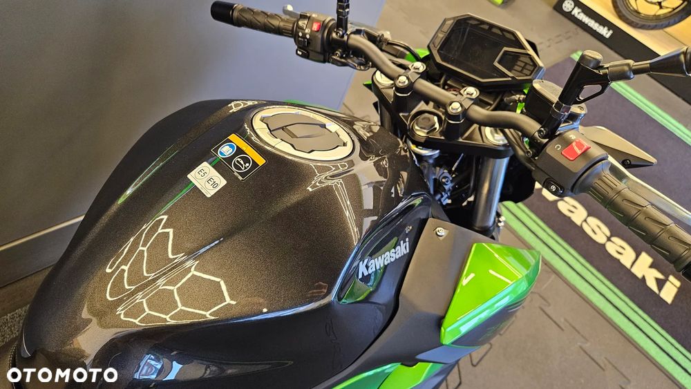 Kawasaki Z - 4