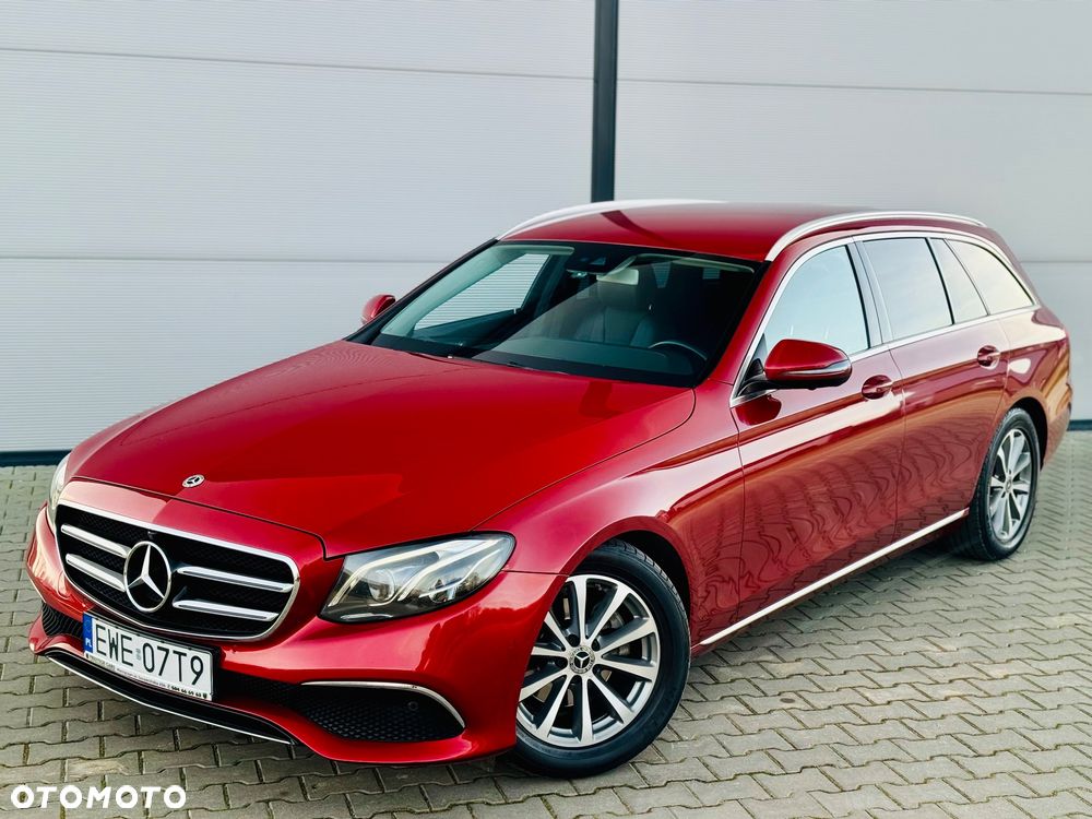 Mercedes-Benz Klasa E 220 d 9G-TRONIC Exclusive - 17