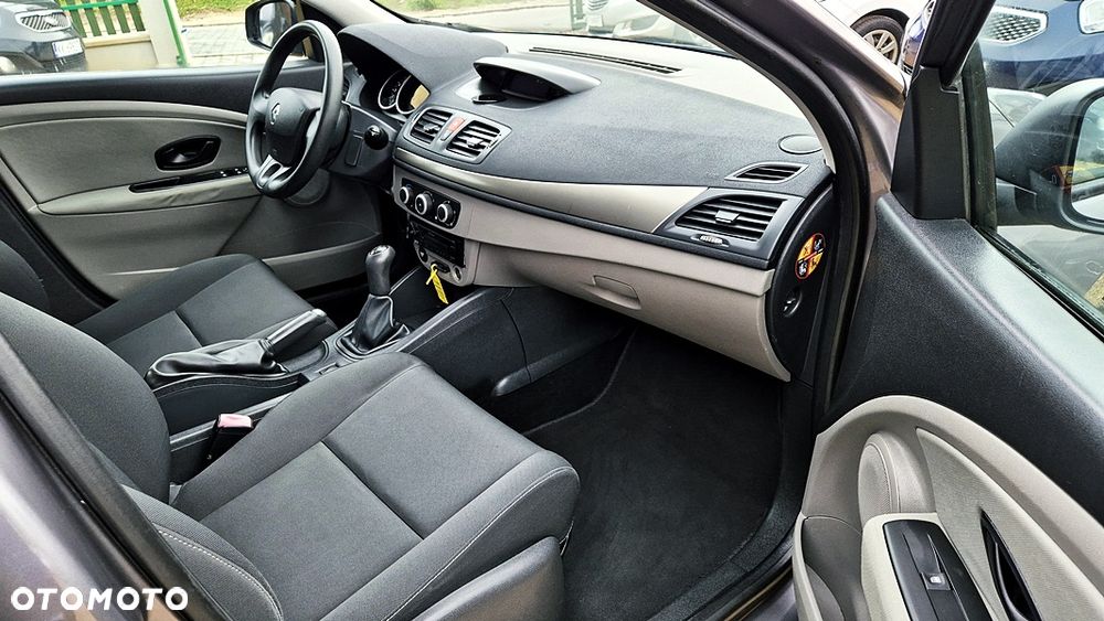 Renault Megane 1.6 16V 100 TomTom Edition - 38