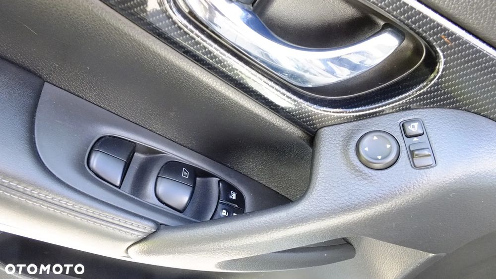 Nissan X-Trail 1.6 DCi Tekna 2WD - 21