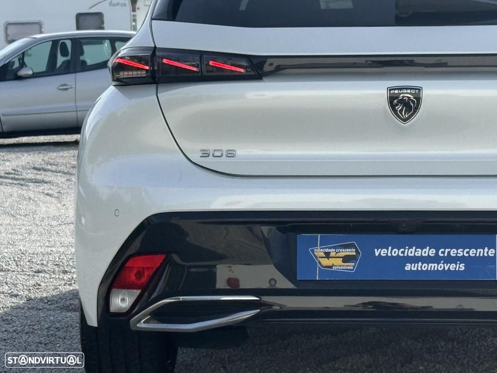 Peugeot 308 1.2 PureTech GT EAT8 - 14