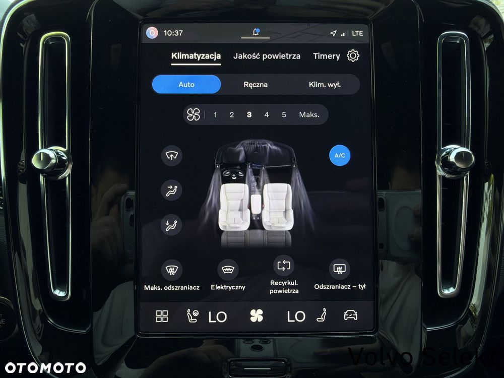 Volvo XC 40 - 23