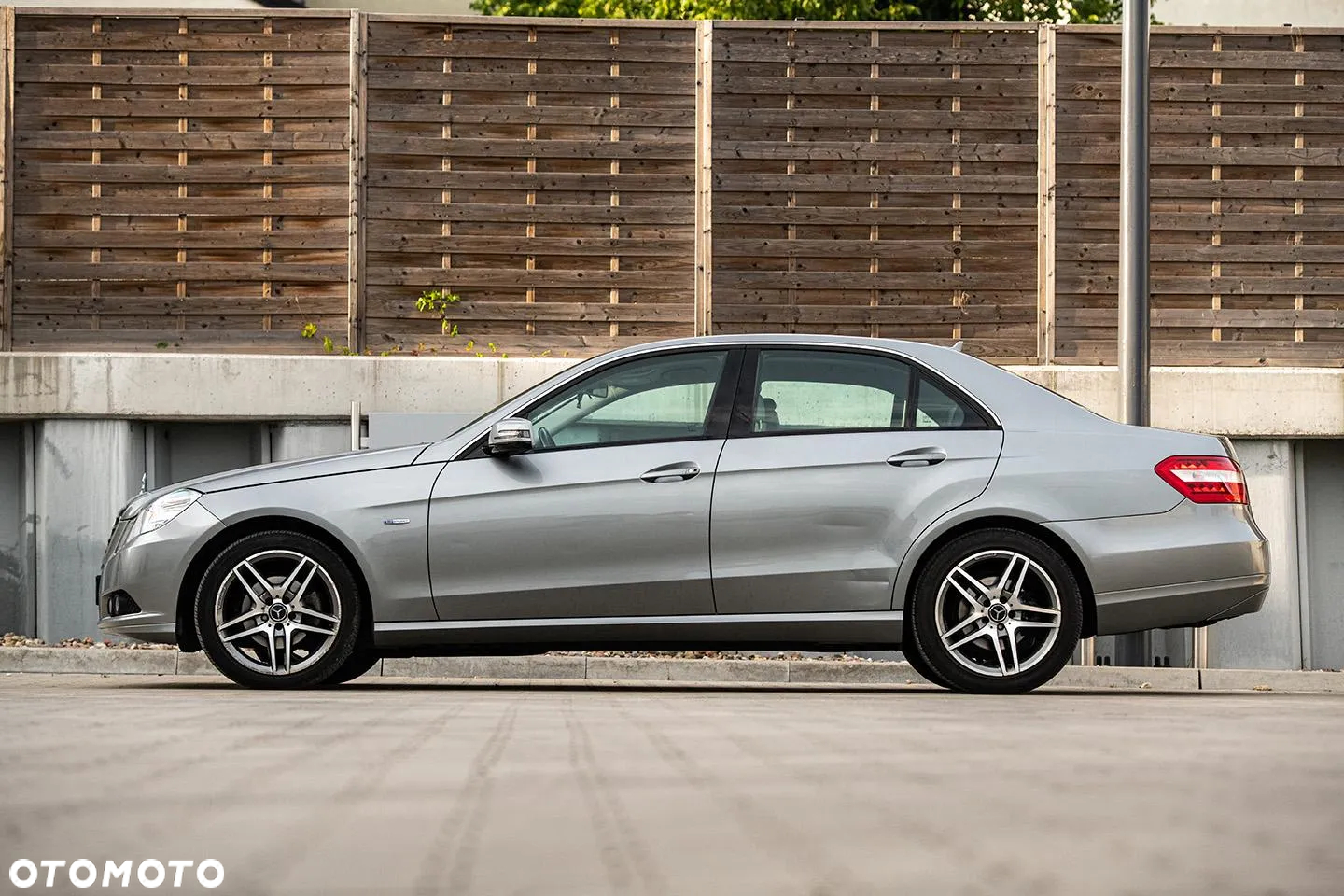 Mercedes-Benz Klasa E - 3