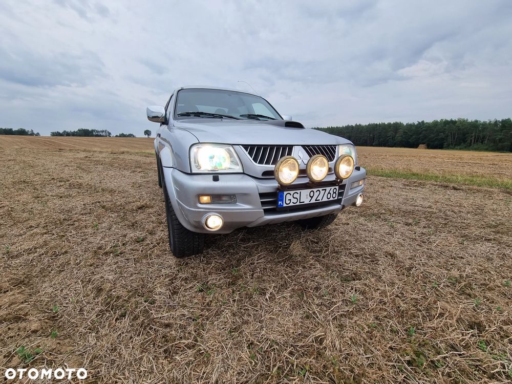 Mitsubishi L200 - 26