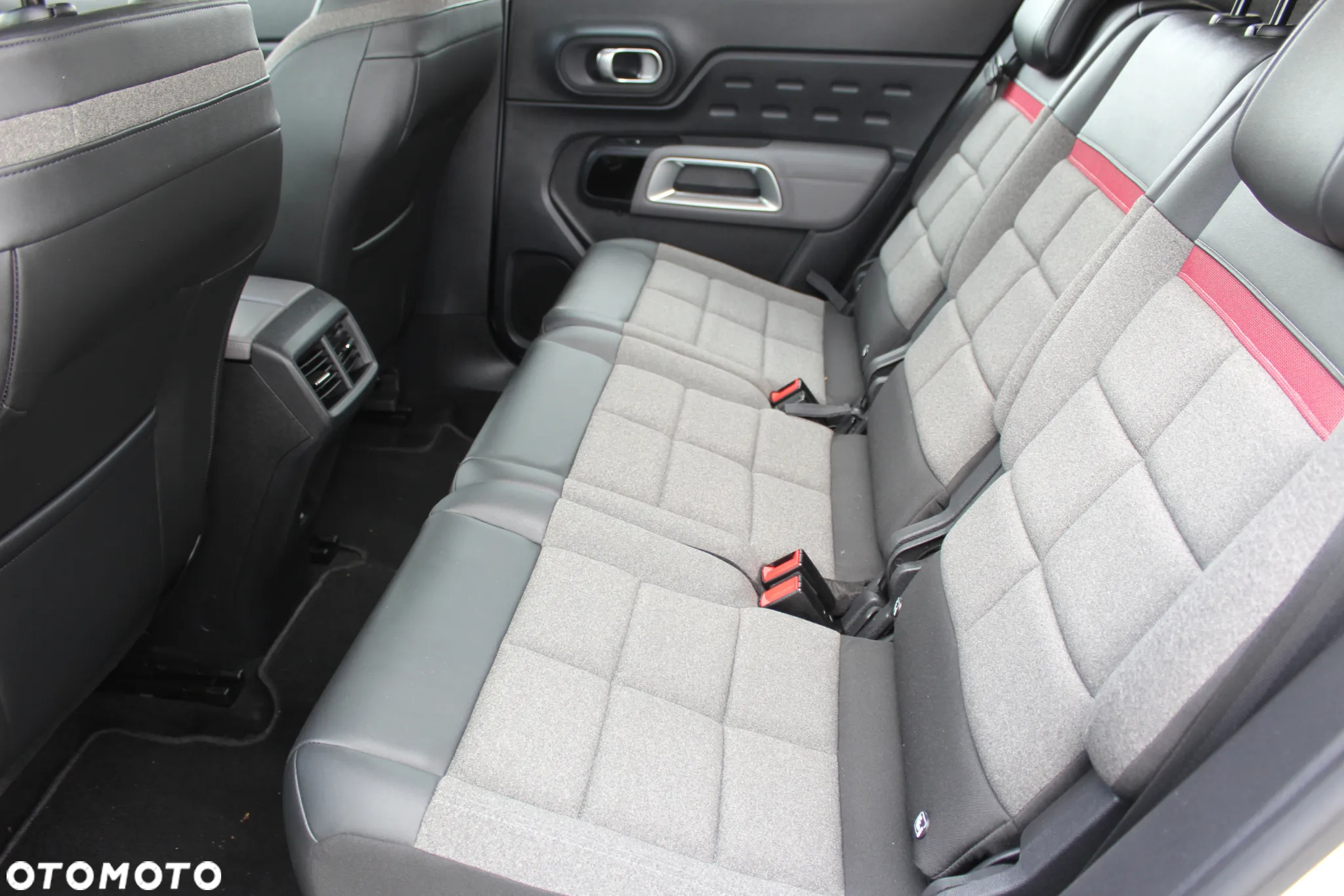 Citroën C5 Aircross BlueHDI 130 S&S EAT8 SHINE PACK - 10