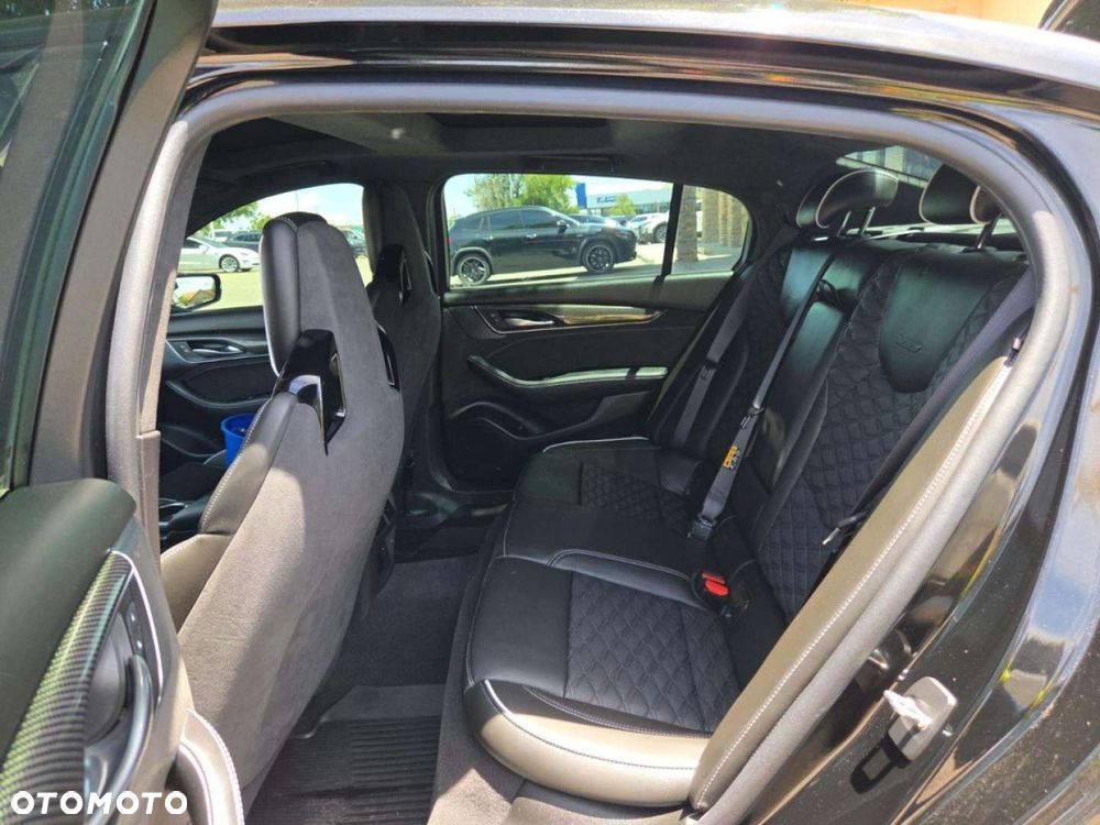 Cadillac CT5 - 10