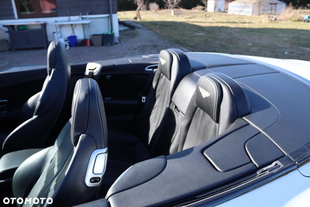 Bentley Continental GT V8 Convertible - 17