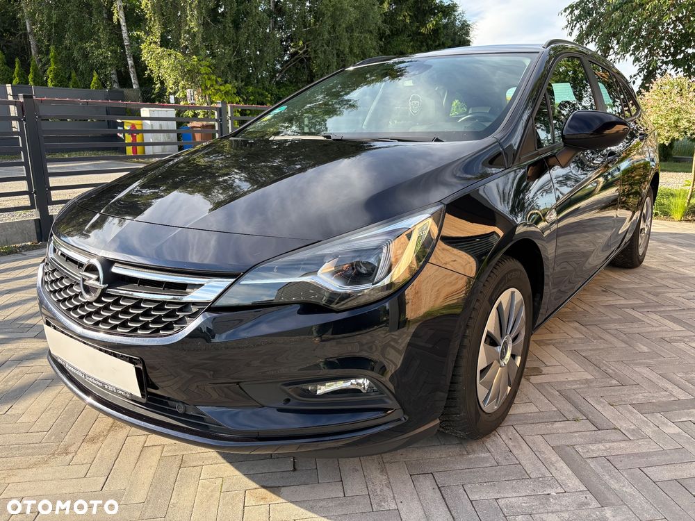 Opel Astra 1.6 CDTI Sport - 2
