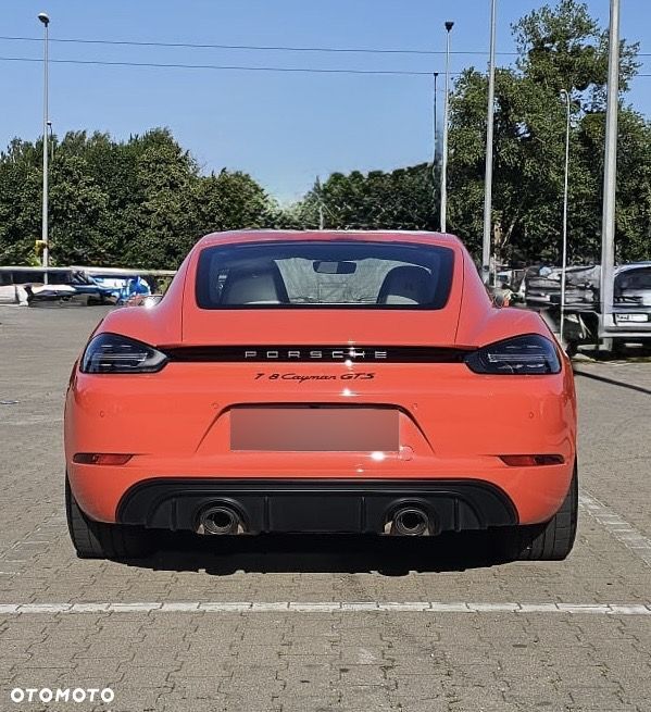 Porsche 718 Cayman - 14