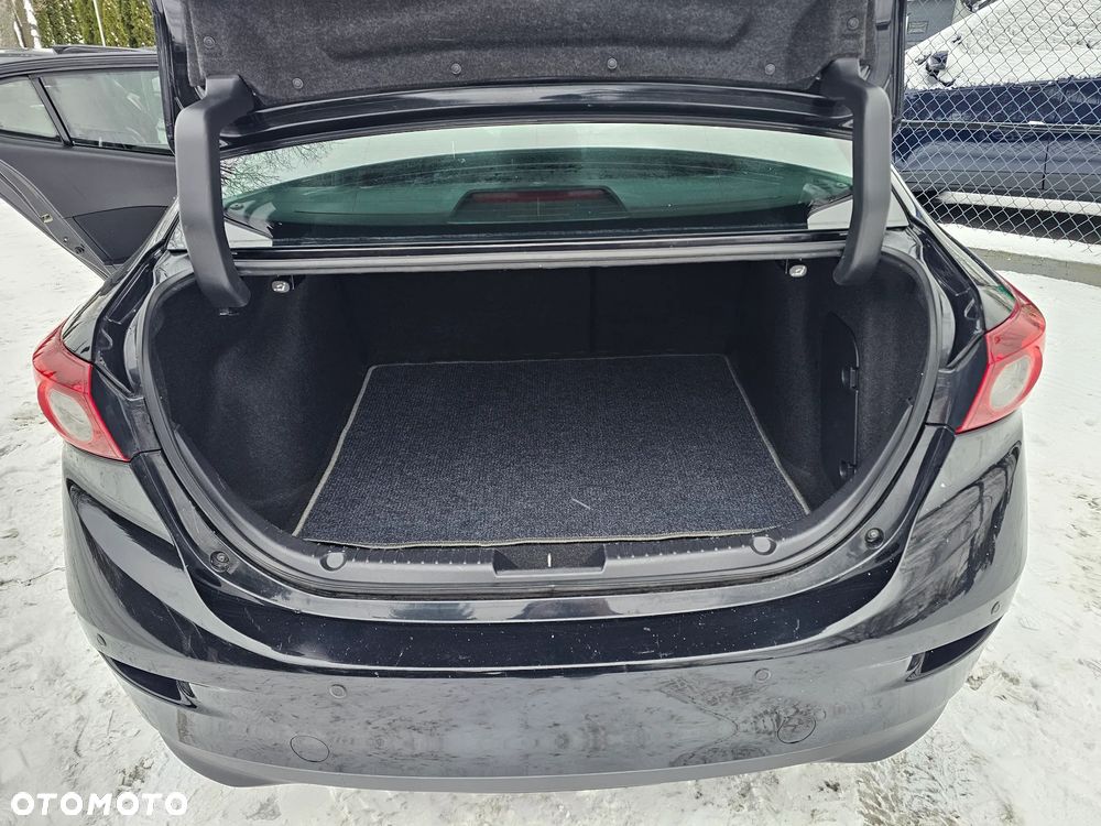 Mazda 3 2.0 Skymotion EU6 - 13