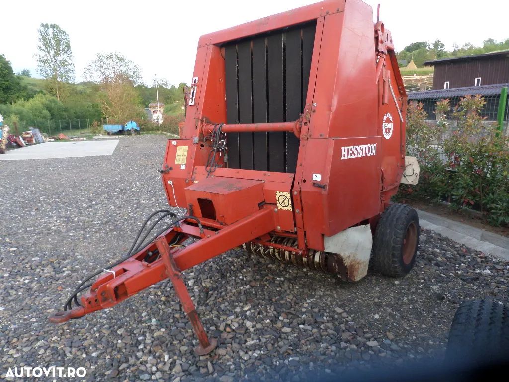 Alta Presa Hesston 5540 - 1