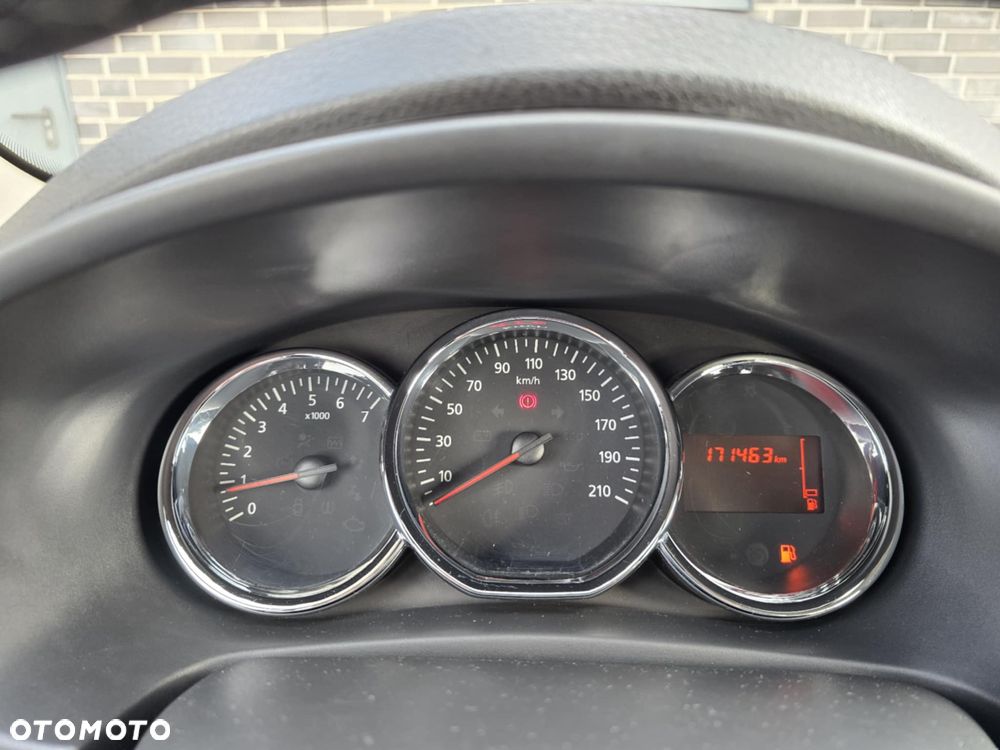 Dacia Logan 1.2 16V SL Celebration - 29