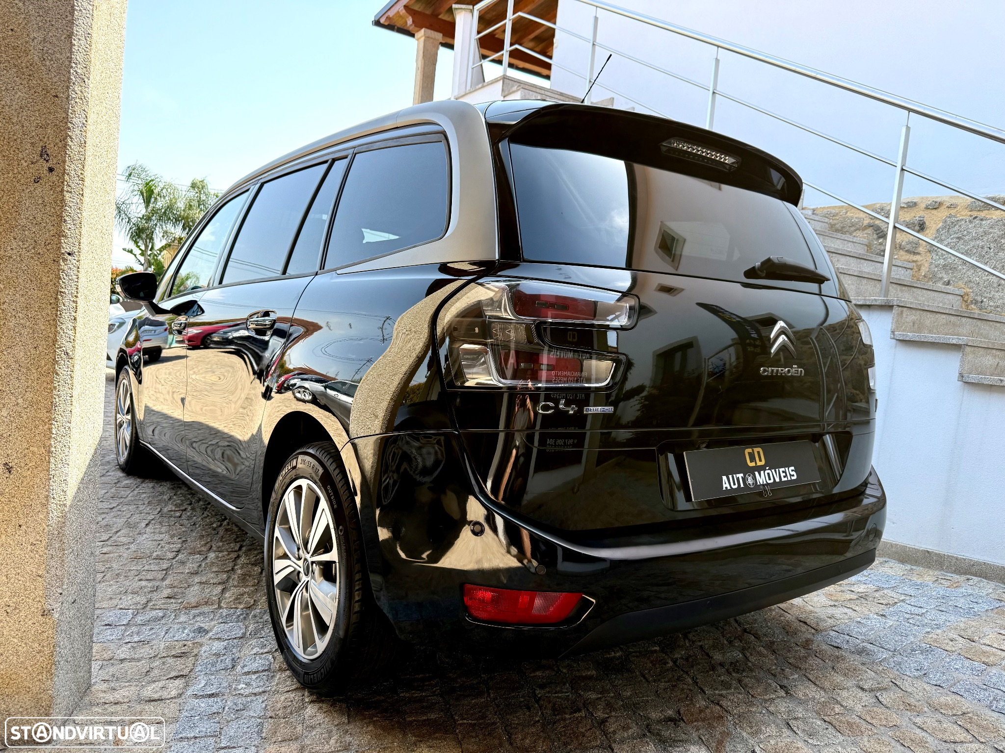 Citroën C4 Grand Picasso e-HDi 115 Intensive - 19