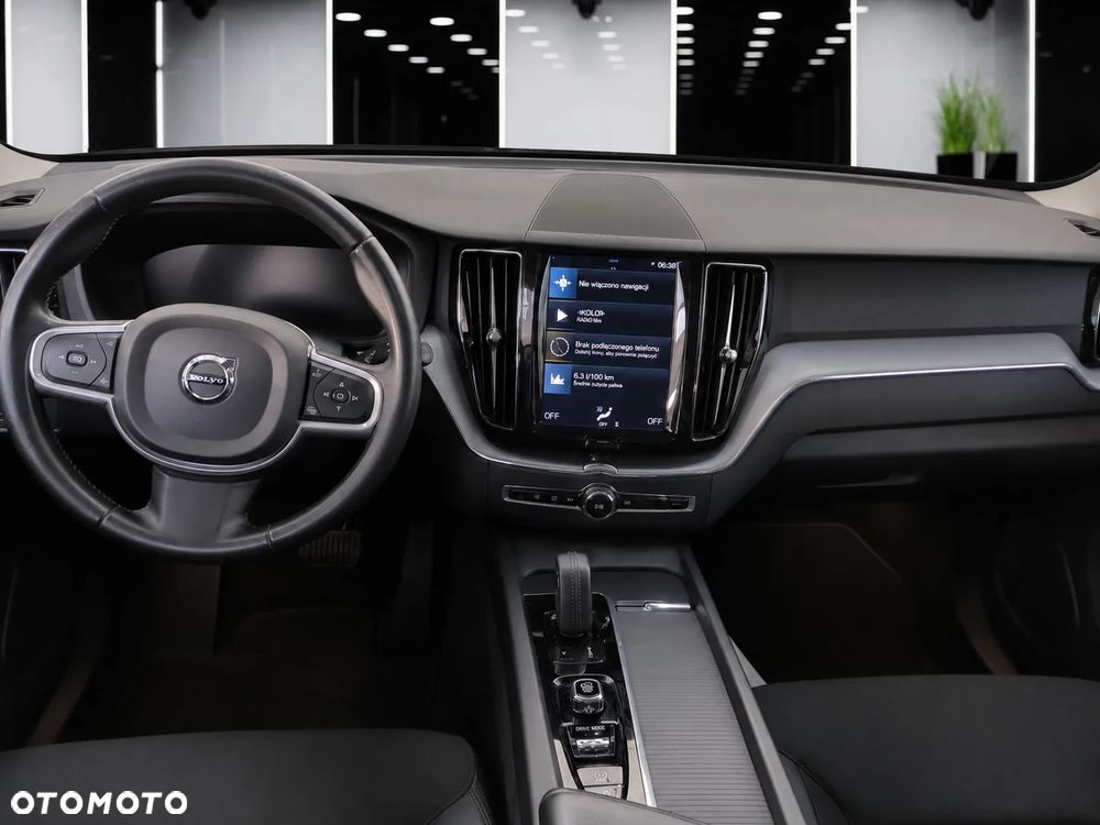 Volvo XC 60 T6 Plug-In Hybrid AWD Inscription - 6
