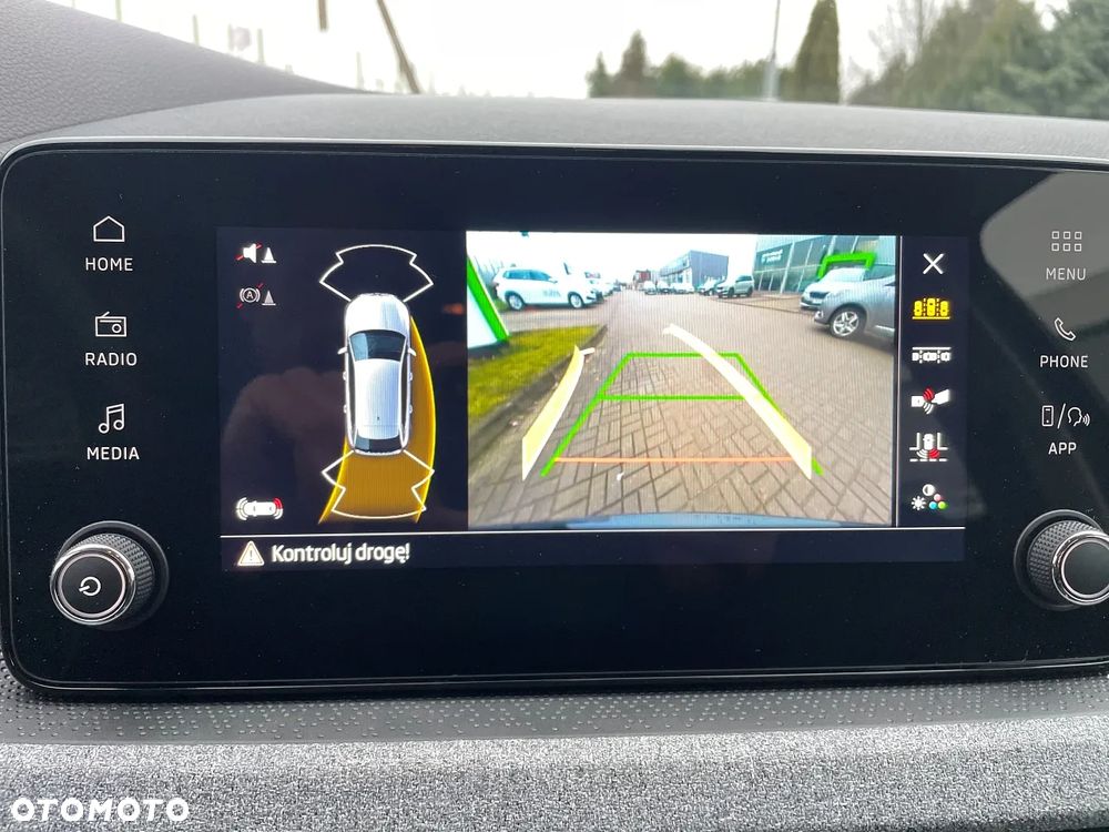 Skoda Scala 1.5 TSI Selection DSG - 10