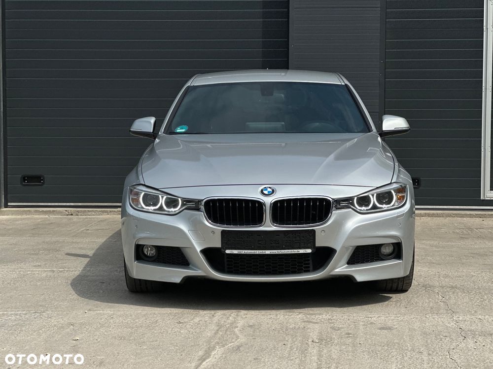BMW Seria 3 328i Sport Line - 8
