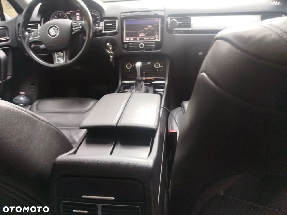 Volkswagen Touareg 3.0 V6 TDI Blue Motion DPF Automatik - 20