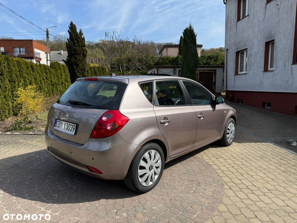 Kia Ceed 1.6 Crdi Optimum - 4
