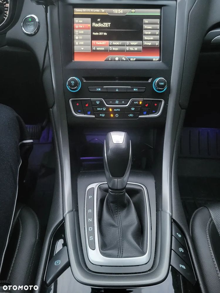 Ford Mondeo 2.0 TDCi Titanium PowerShift - 19