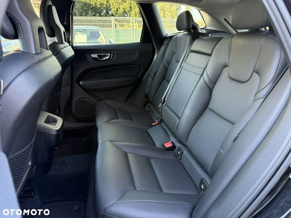 Volvo XC 60 D4 AWD Inscription - 14