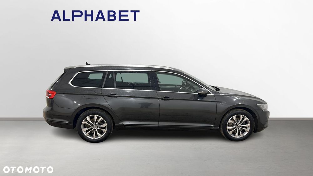 Volkswagen Passat - 6