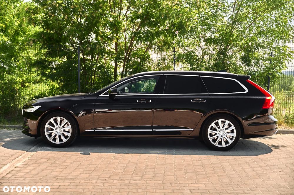 Volvo V90 T4 R-Design - 3