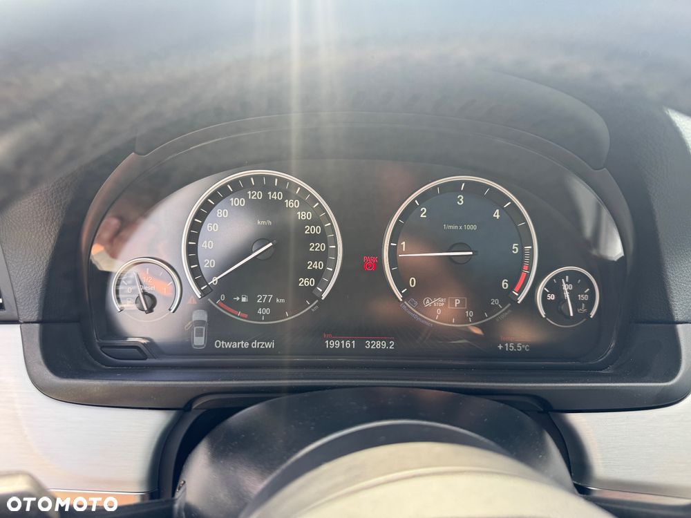 BMW Seria 5 - 21