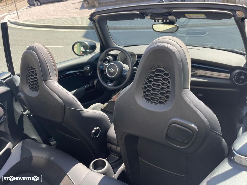 MINI Cabrio Cooper S Premium JCW Auto - 13