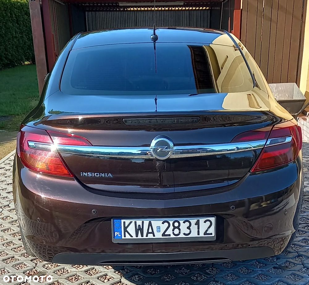 Opel Insignia 1.8 - 4