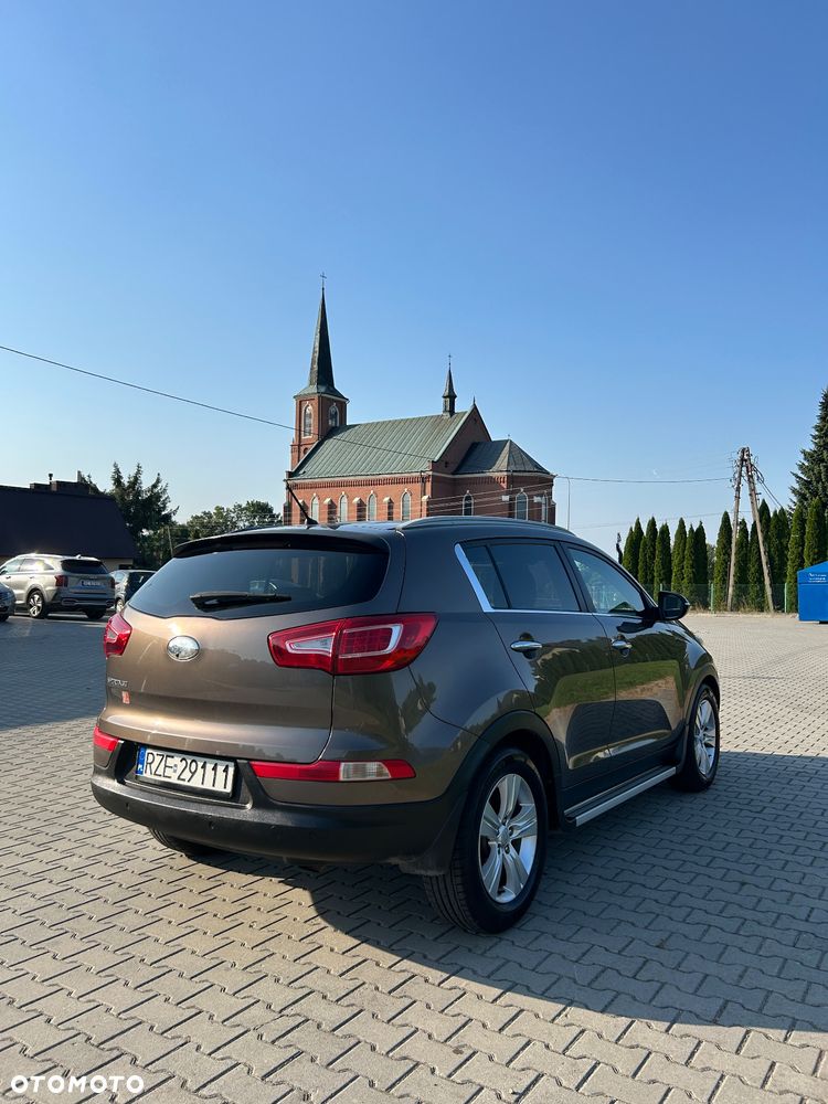 Kia Sportage 1.6 GDI L 2WD - 12