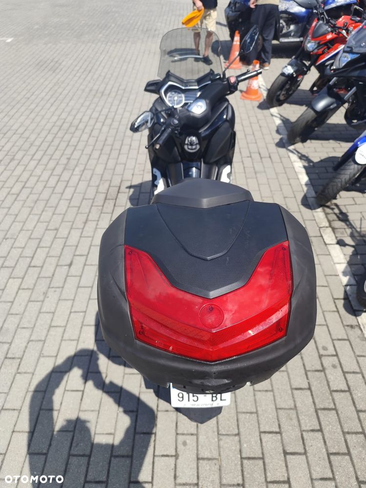 Yamaha X-max - 6