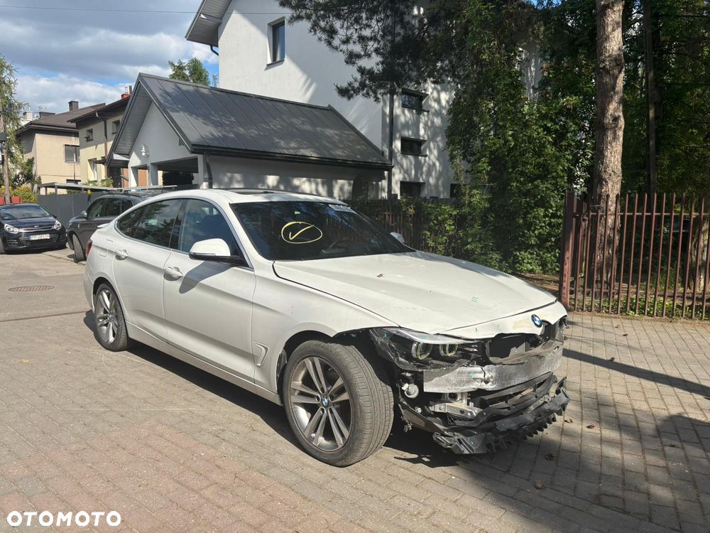 BMW 3GT 330i GPF xDrive Sport Line - 13